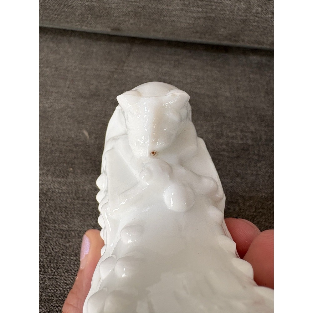 Fenton Art Glass White Milk Glass Hobnail Cat Head Slipper Shoe - Picture 7 of 7